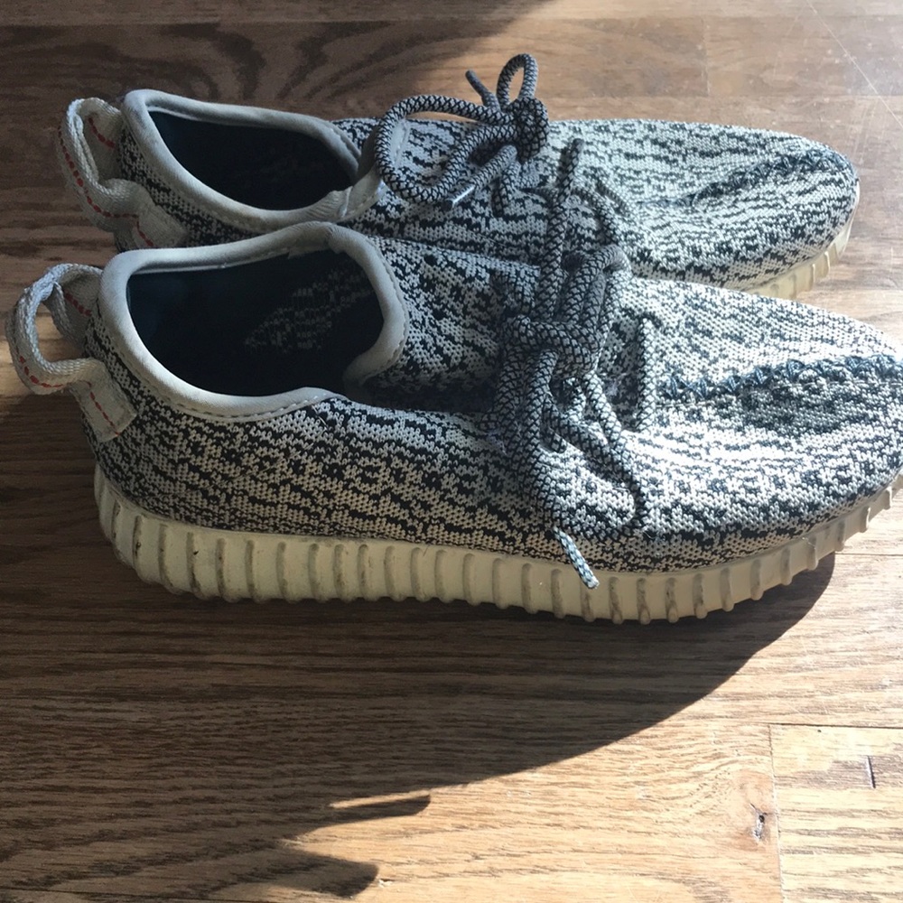 Sneakers boost.